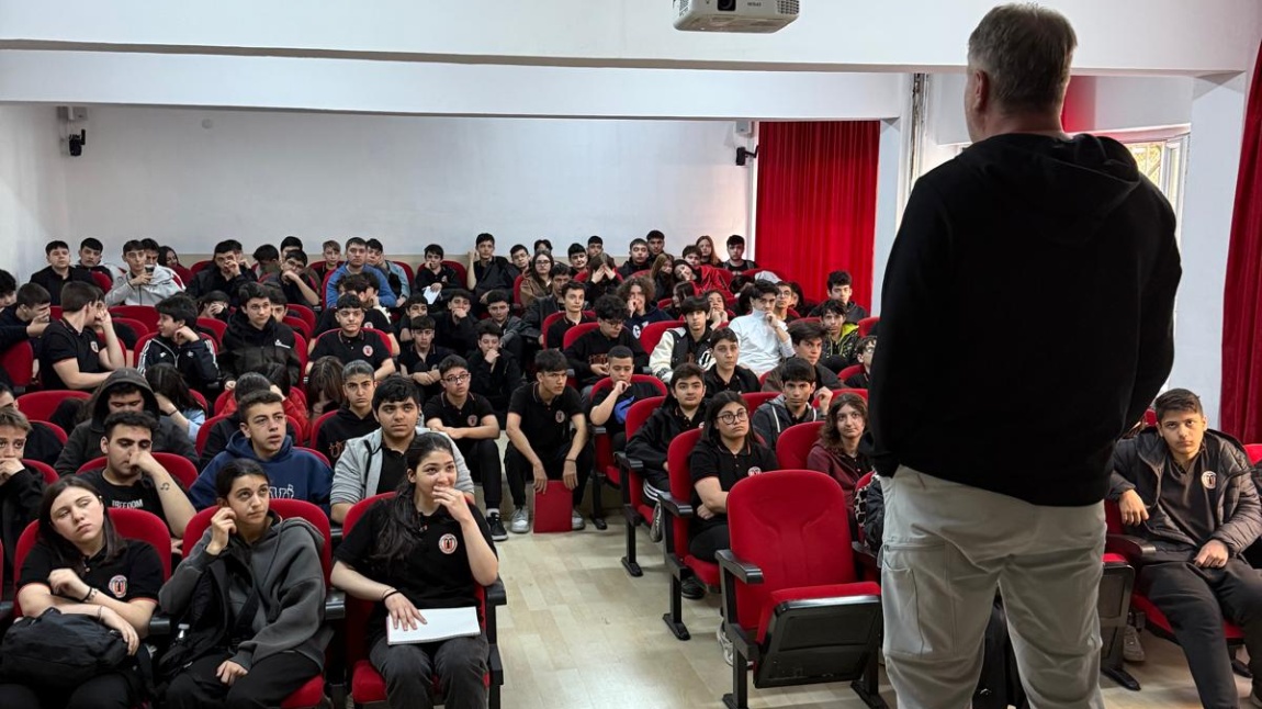 Değerler eğitimi kulübü konferans düzenledi...